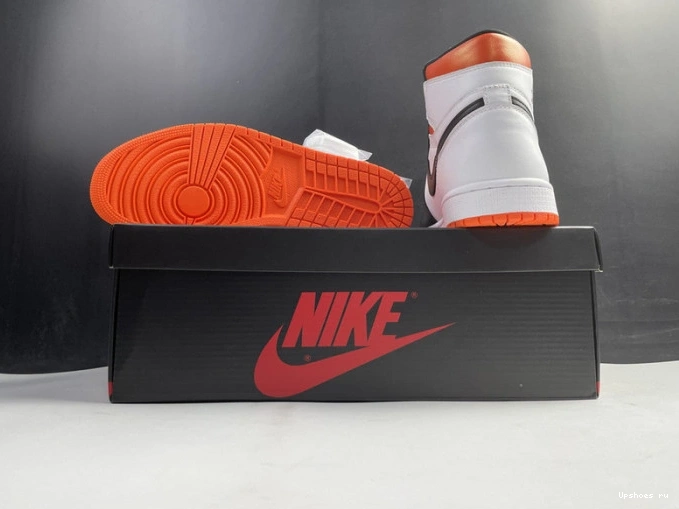 Electro Orange 1 555088-180 Air High Jordan Retro 0425